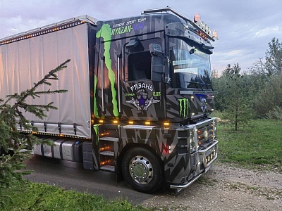 Брендирование и реклама на транспорте